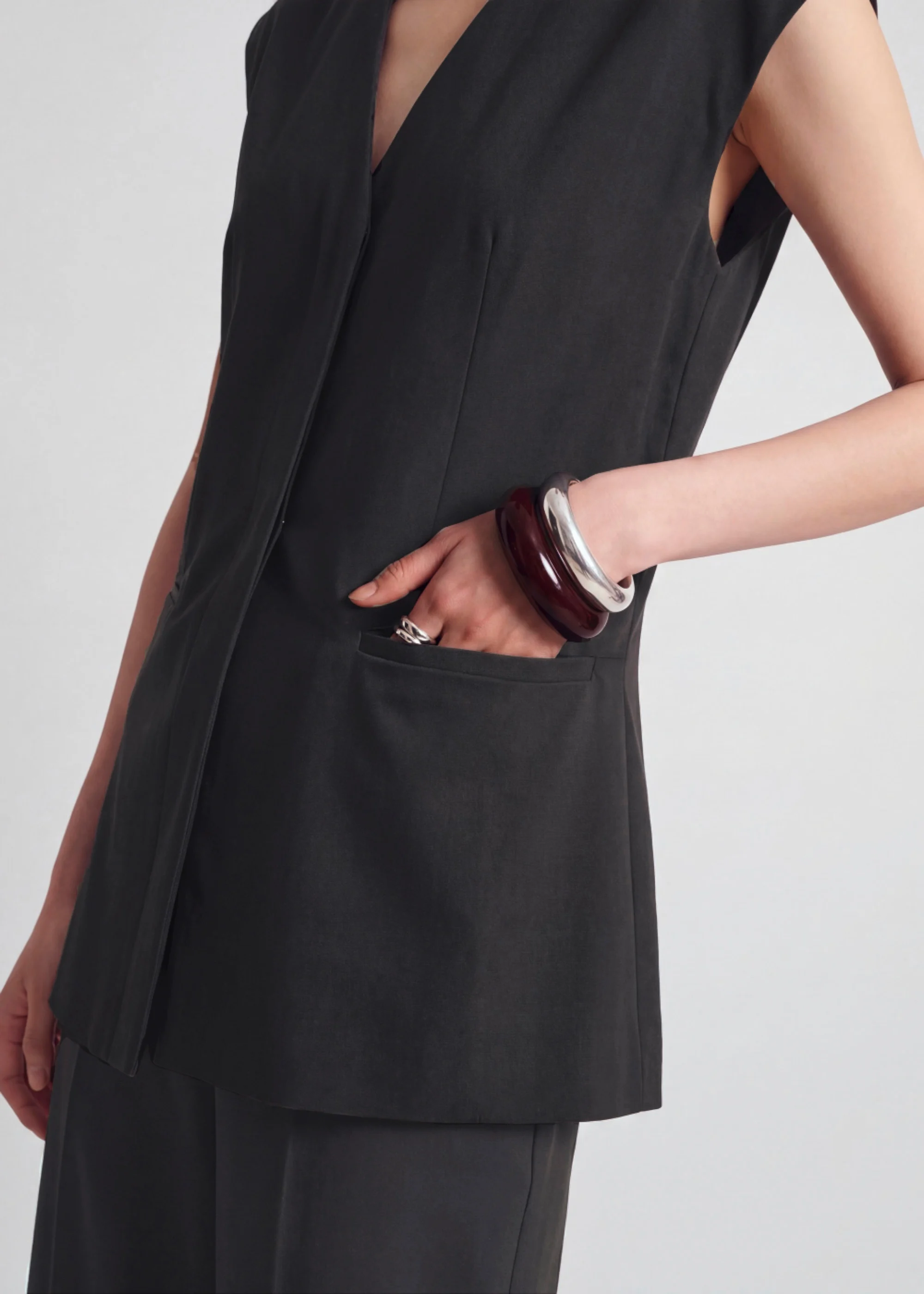 AP-Multi-way Relaxed Vest With Be