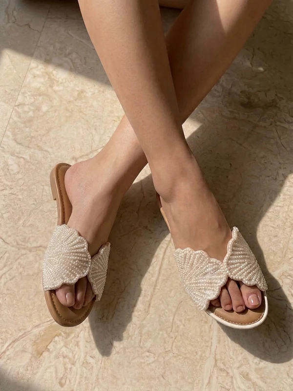 AP-Eliza Flat