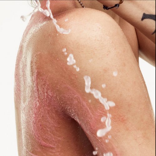 Fenty Skin Cherry Dub Triple Action AHA Body Scrub 240ml 