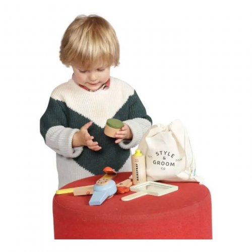 Manhattan Toy Style & Groom