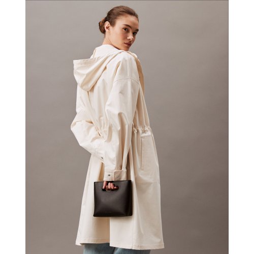  Elemental Cut Out Crossbody Bag