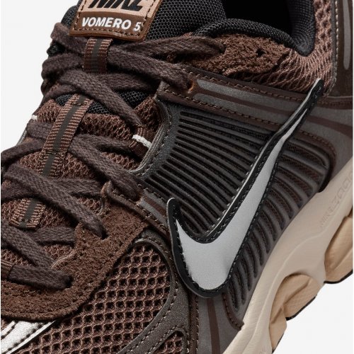 Nike Zoom Vomero 5