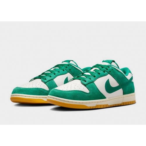  Nike Dunk Low SE