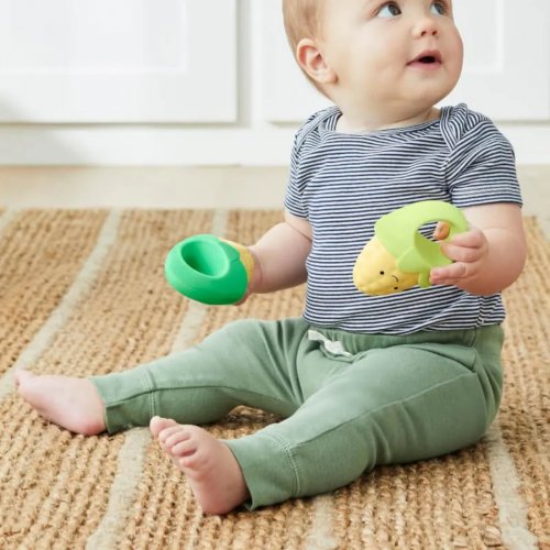 Skip Hop Farmstand Mara-Corns