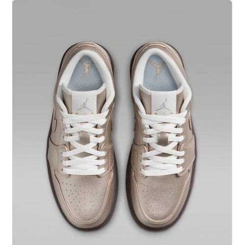 Air Jordan 1 Low SE Women's Shoes