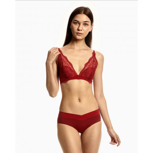  CK Black Linear Lace Lightly Lined Triangle <span style='filter: blur(2.5px);'>***</span>