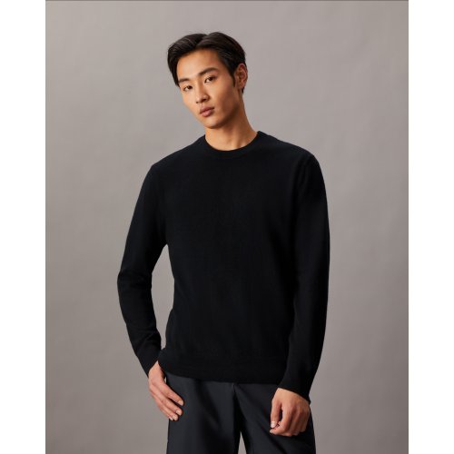 Classic Cashmere Crewneck Sweater
