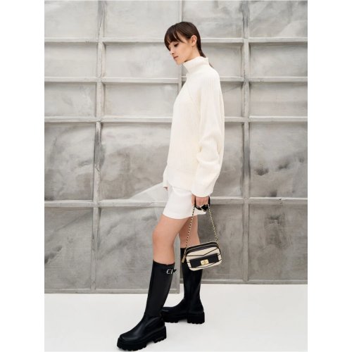 Eleni Canvas Chevron Zip Crossbody Bag - Multi