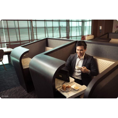  SATS Premier Lounge at Changi Airport Singapore