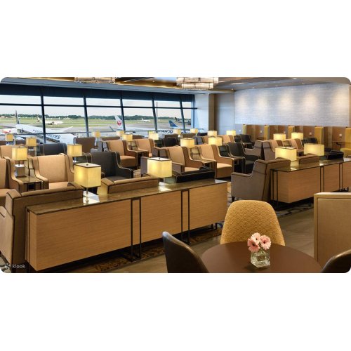  Singapore Changi Airport Lounge Service by Plaza Premium 
