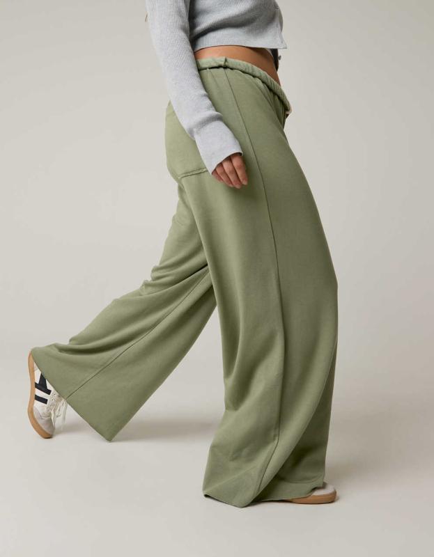 OFFLINE By Aerie OTT Fleece Super Wide Leg Pant - Olive Fun, XS 