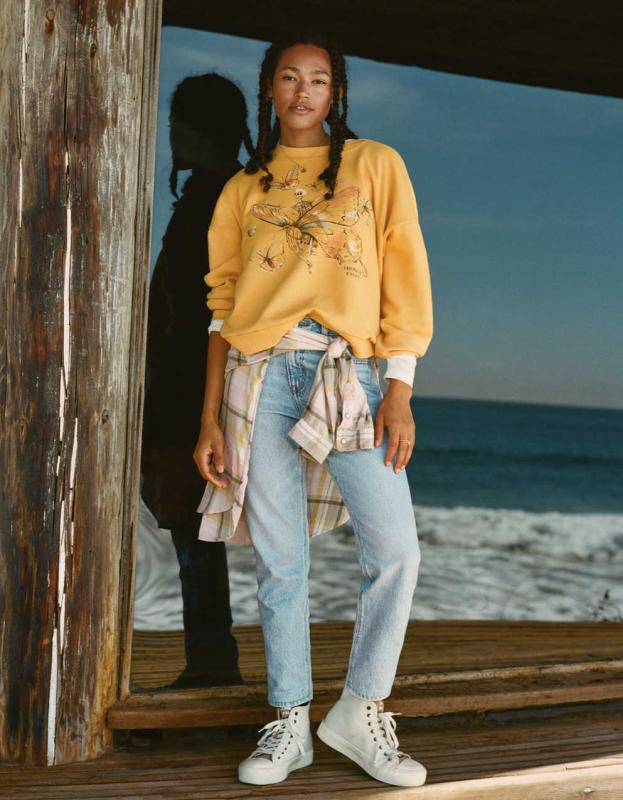 AE Strigid Mom Jean - Blue Breeze, 00 