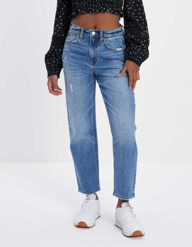 AE Highest Waist Cropped '90s Boyfriend Jean - Medium Vintage Wash, 00 