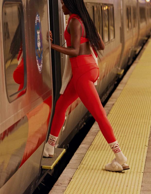 OFFLINE By Aerie Goals Velvet Trim Legging - Holiday Red, S 