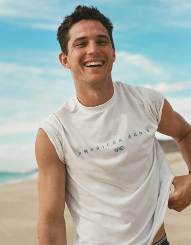 AE 24/7 Graphic SPF T-Shirt - White, S 