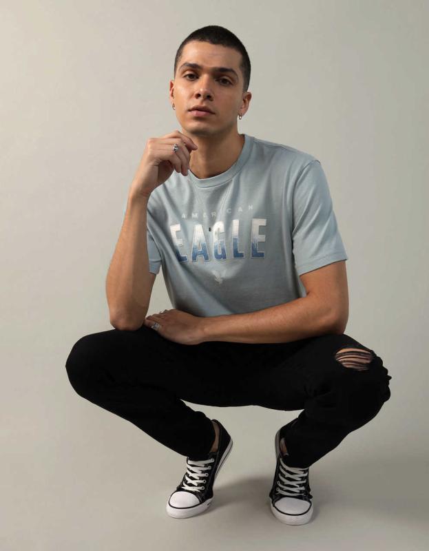 AE Elevated Logo Graphic T-Shirt - Light Blue, L 