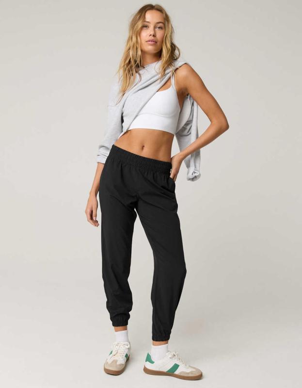 OFFLINE By Aerie Hot Stuff Jogger - True Black, L 