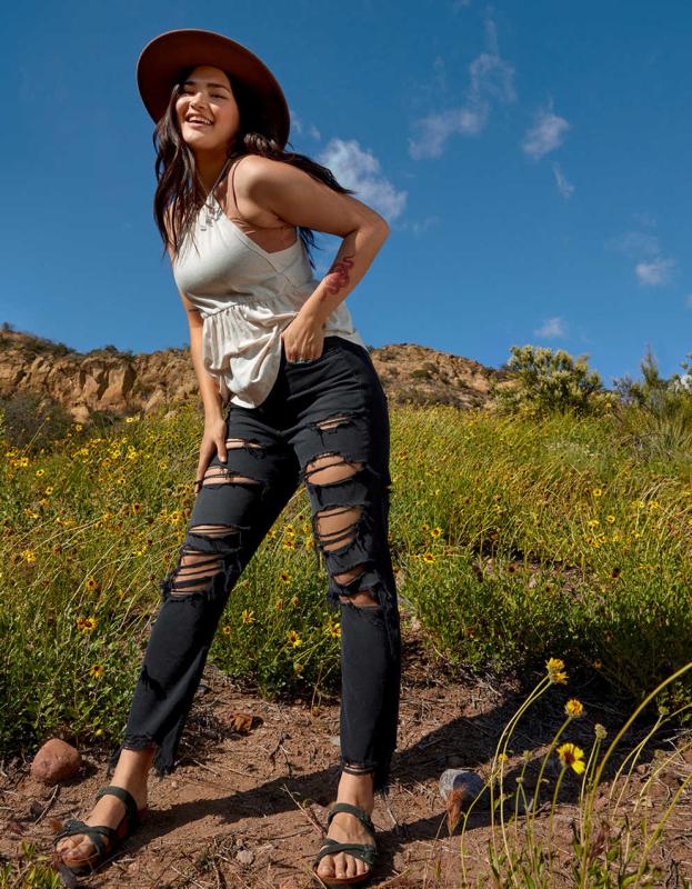 AE Strigid Ripped Mom Jean - Onyx Black, 00 