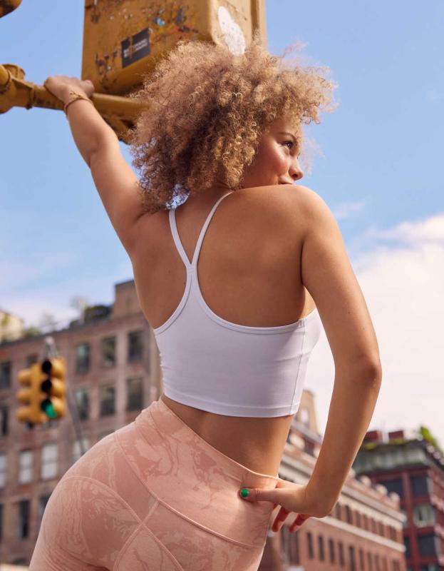 OFFLINE By Aerie The Hugger Longline Racerback Sports Bra - White, L 