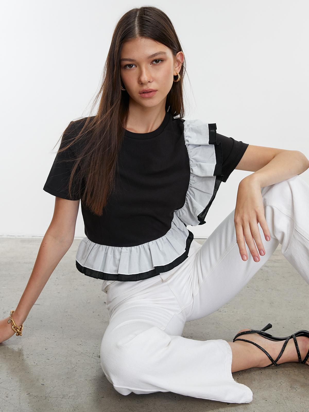 Frilled Short Sleeves Tee - Black