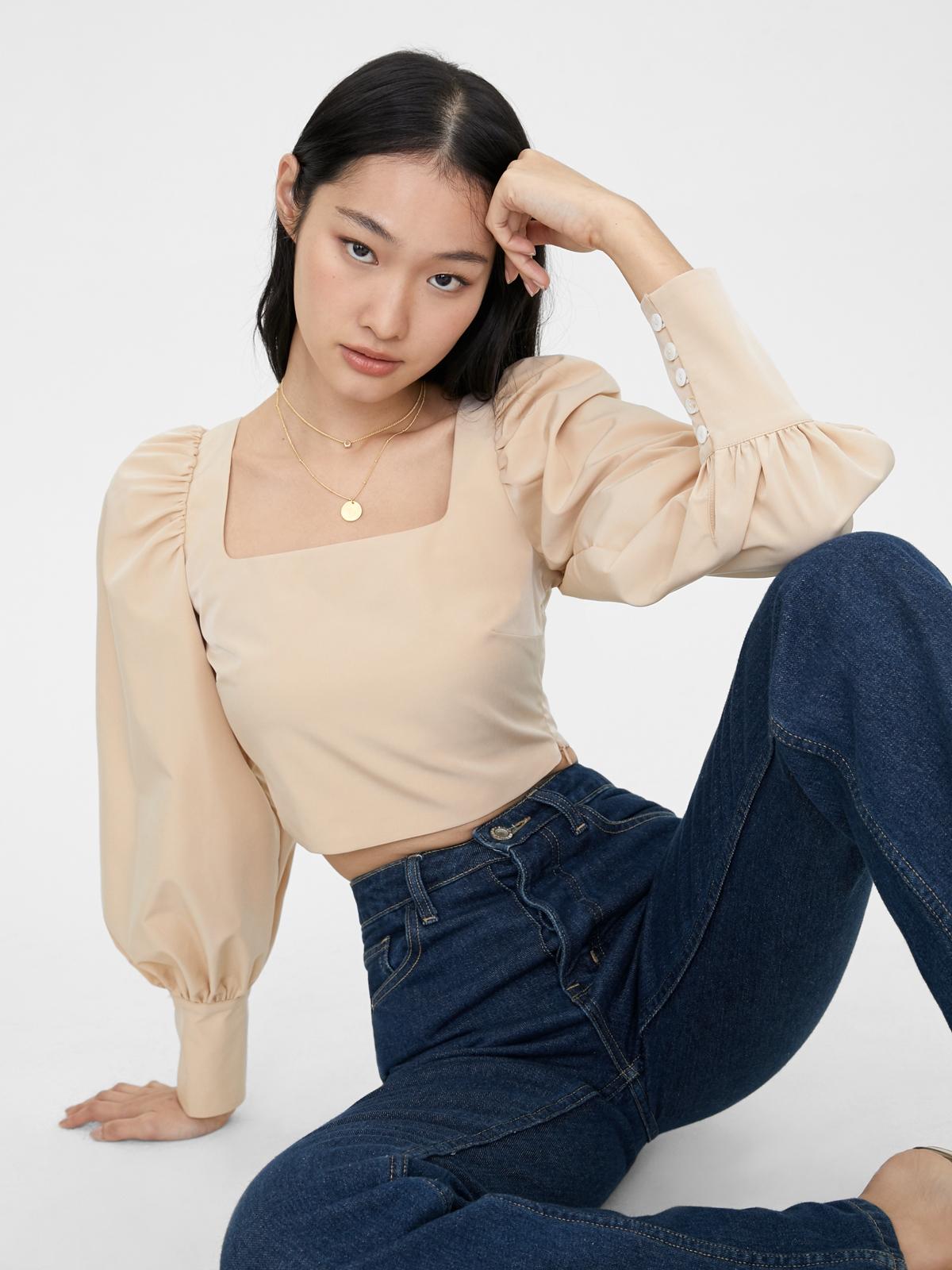 Square Neck Puffed Sleeves Top - Beige