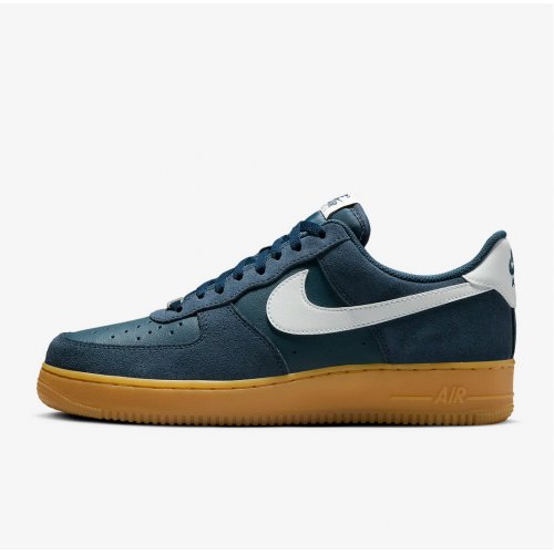 Nike Air Force 1 '07 LV8