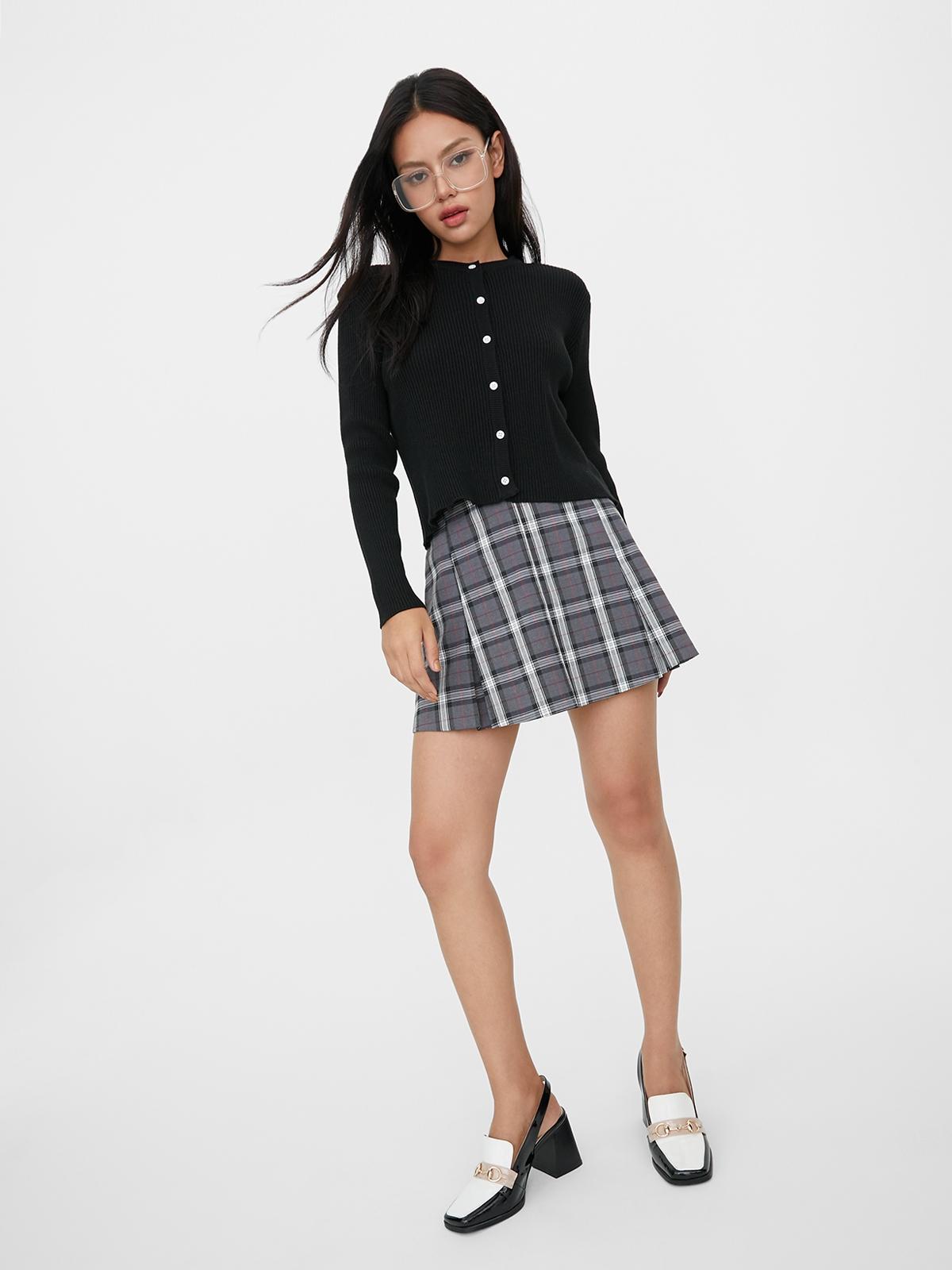 3.3 X Ribbed Round Knit Cardigan - Black