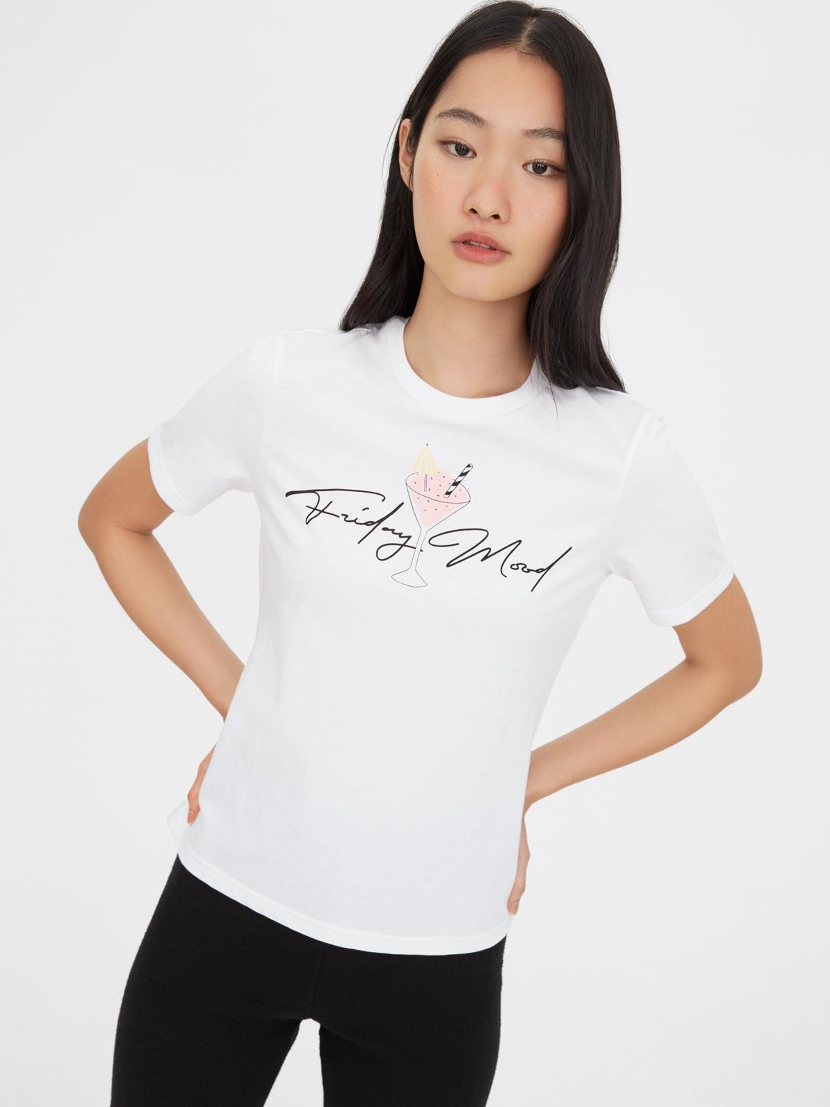 Sustainable Friday Mood Graphic Tee - White