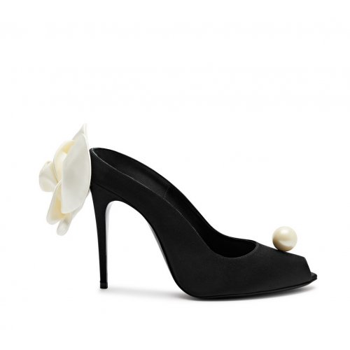 105 floral-appliquéd silk-satin pumps 