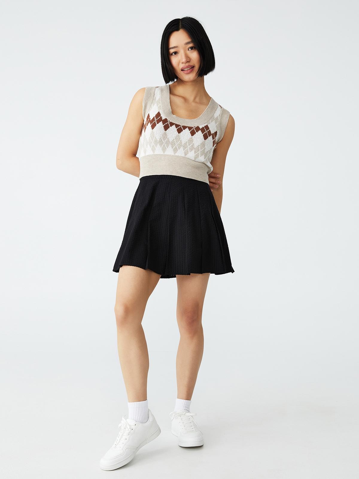 Woven Becca Pleated Mini Skirt - Black
