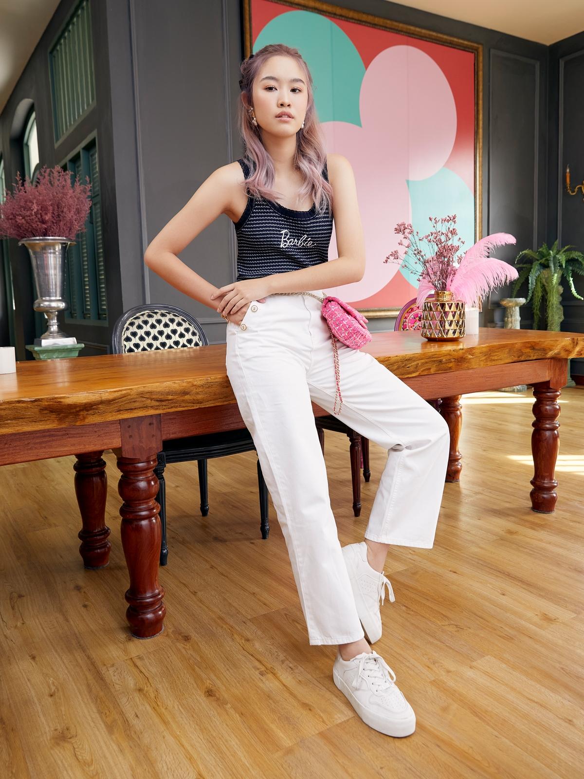 Barbie™ x Pomelo Side Logo Button Pants - White