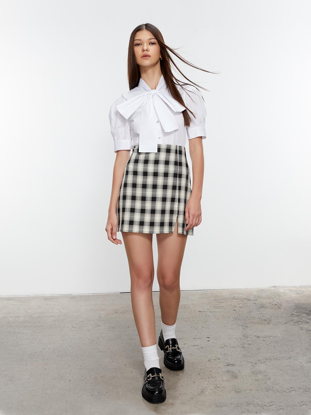 Tie Front Scallop Collared Blouse - White