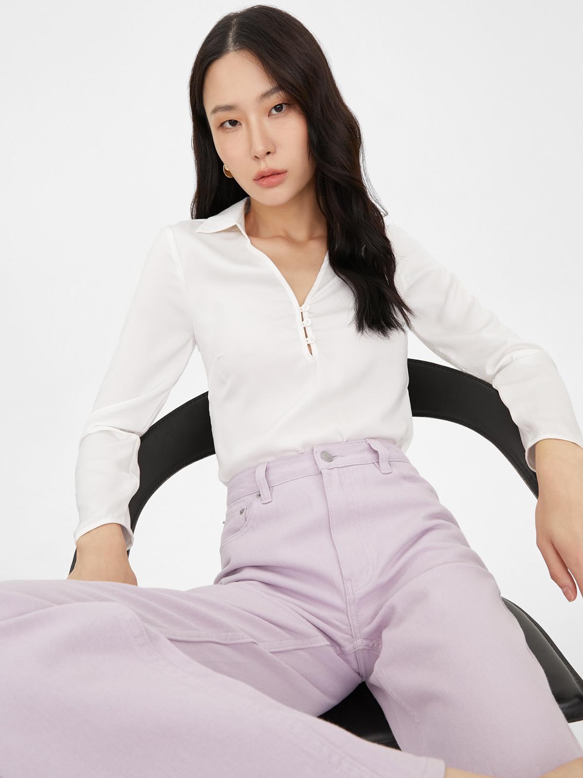 V-Neck Button Up Shirt - White