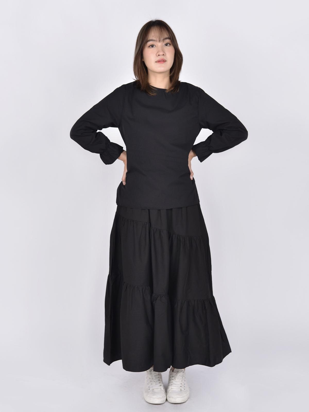 3.3 Field Trip x Tiered Long Skirt - Black