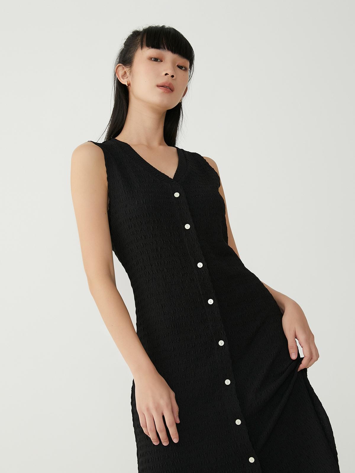 Sleeveless V Neck Midi Dress - Black