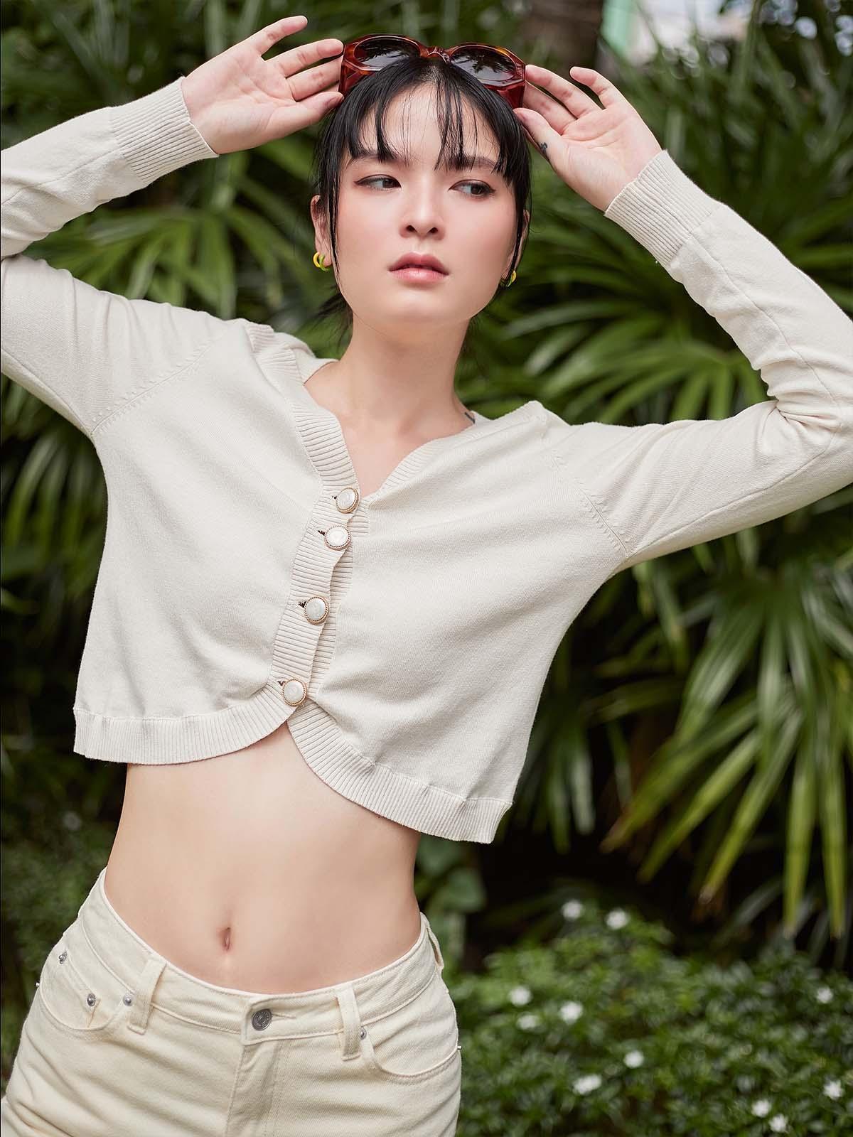 Button Front Cropped Cardigan - Beige