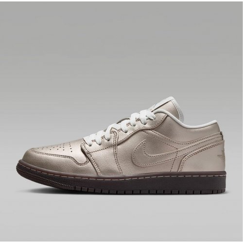 Air Jordan 1 Low SE Women's Shoes