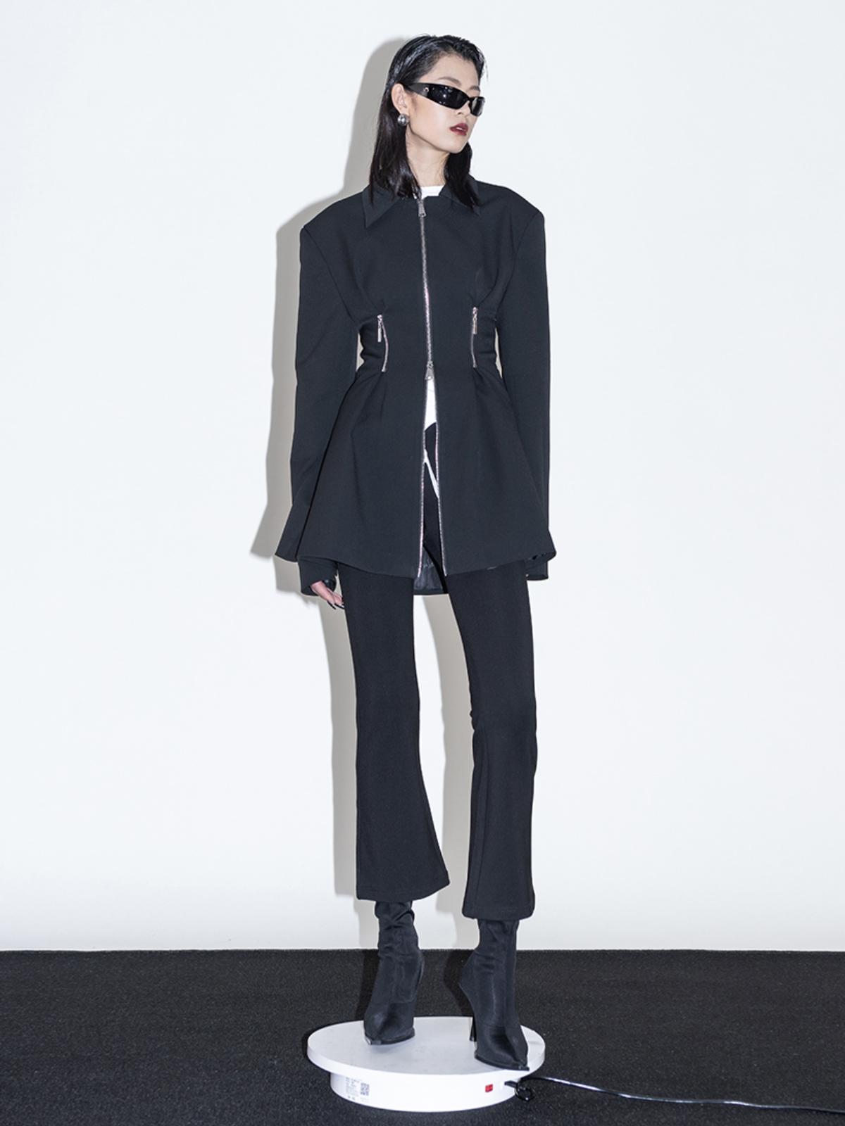 Tuckable Zip Blazer - Black