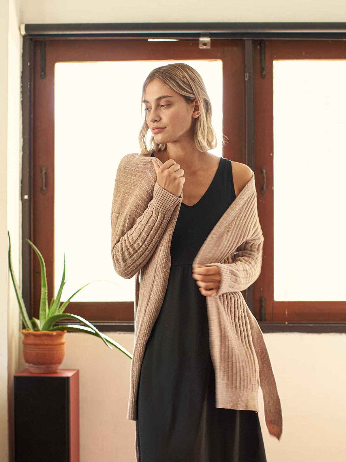 V Neck Sleeveless Dress - Black