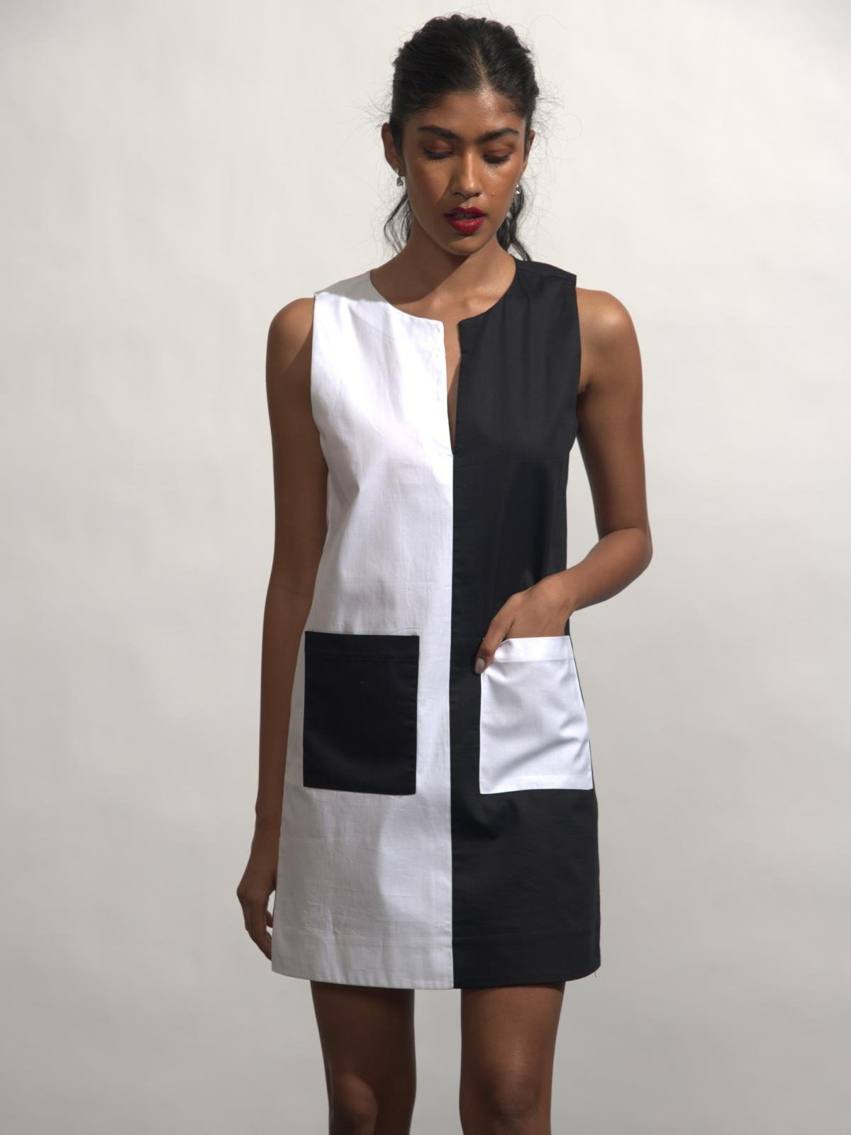 Black-White Mini Dress - Black/White