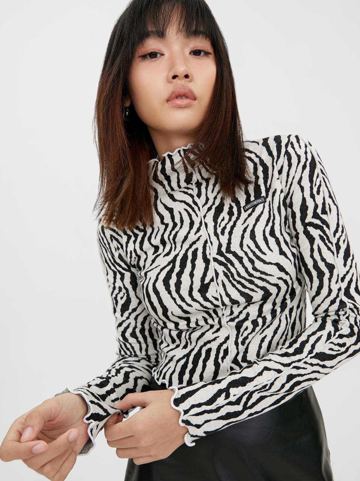 Another A x Zebra Half Neck Top - Black