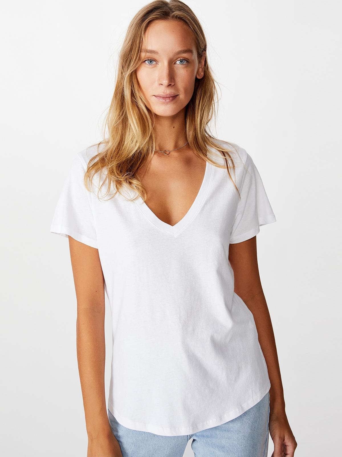 The One Fitted V Tee - White