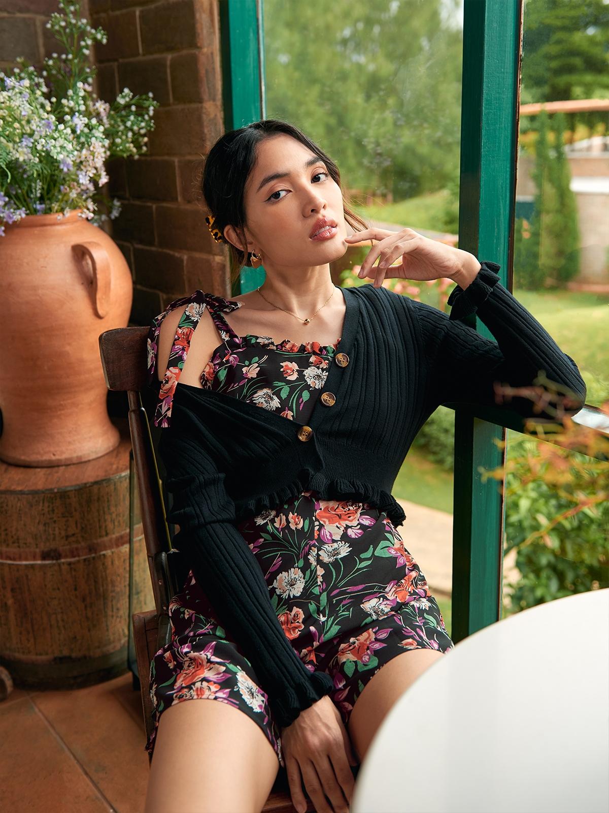 Sweetheart Neck Floral Romper - Black