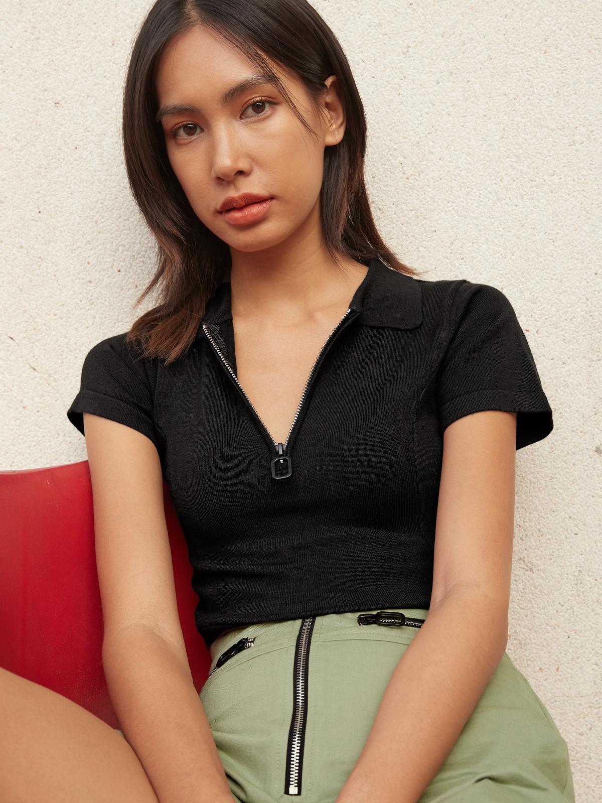 Front Zip Crop Top - Black