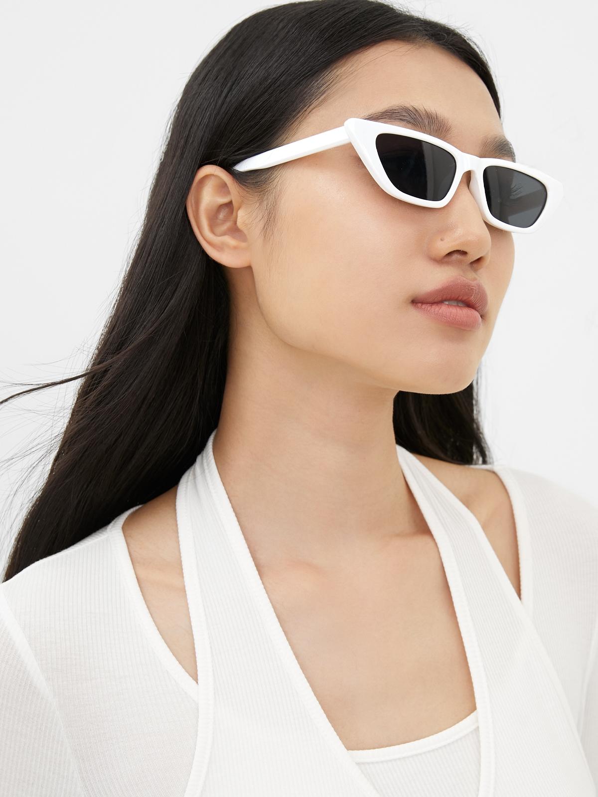 Square Cat Eye Sunglasses - White