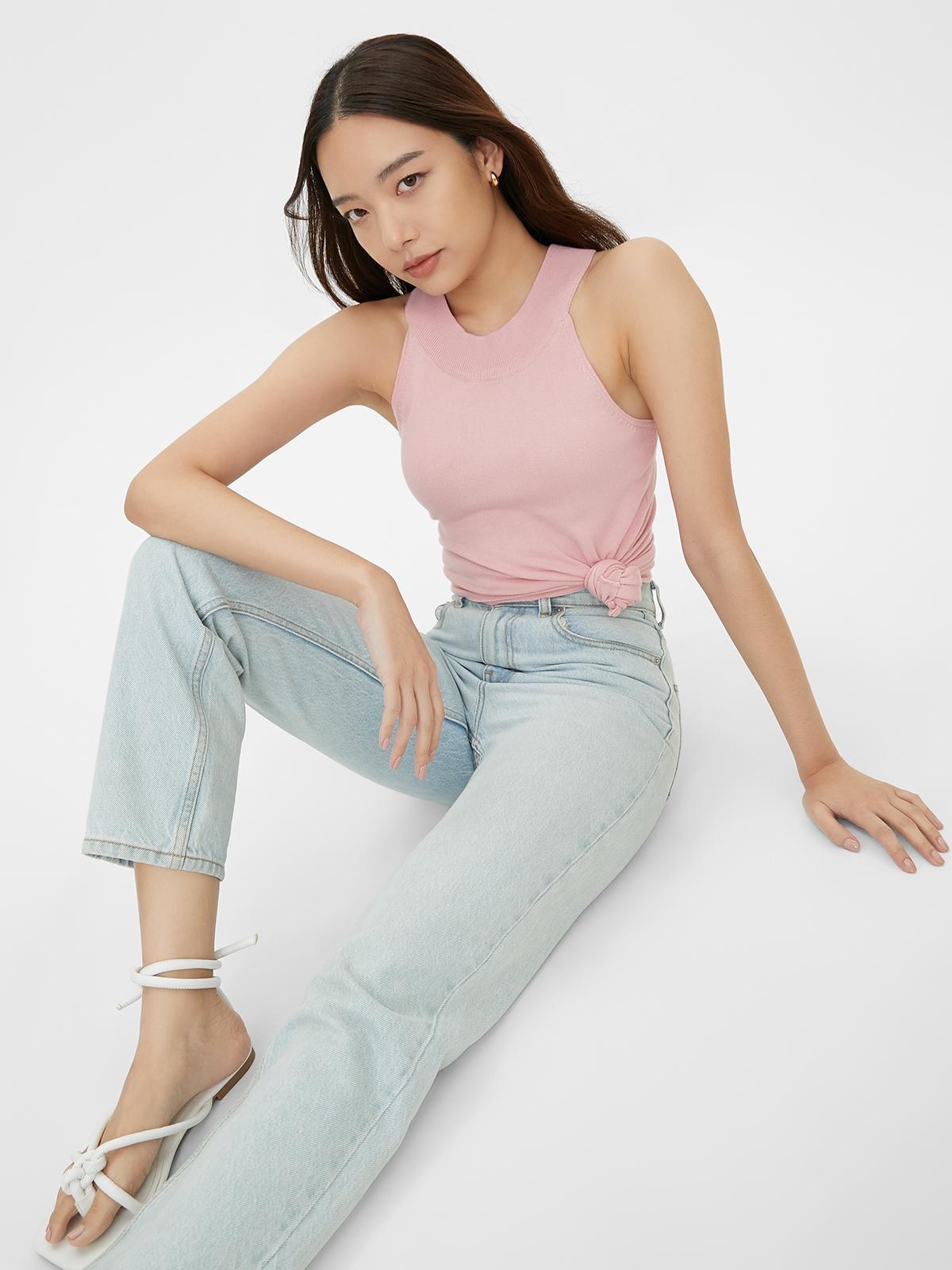 Rounded Crew Neck Sleeveless Top - Pink