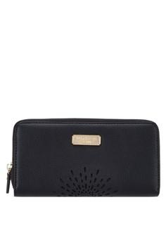 Unique Perforated Facile Zip-Up Wallet
