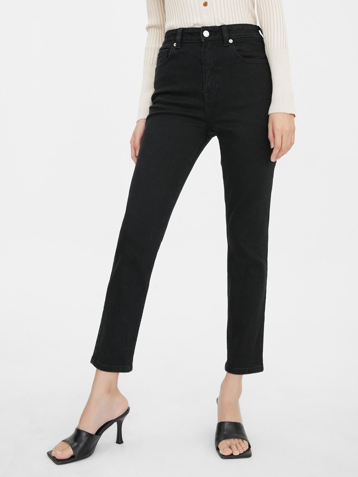 Cropped Slim Fit Jeans - Black