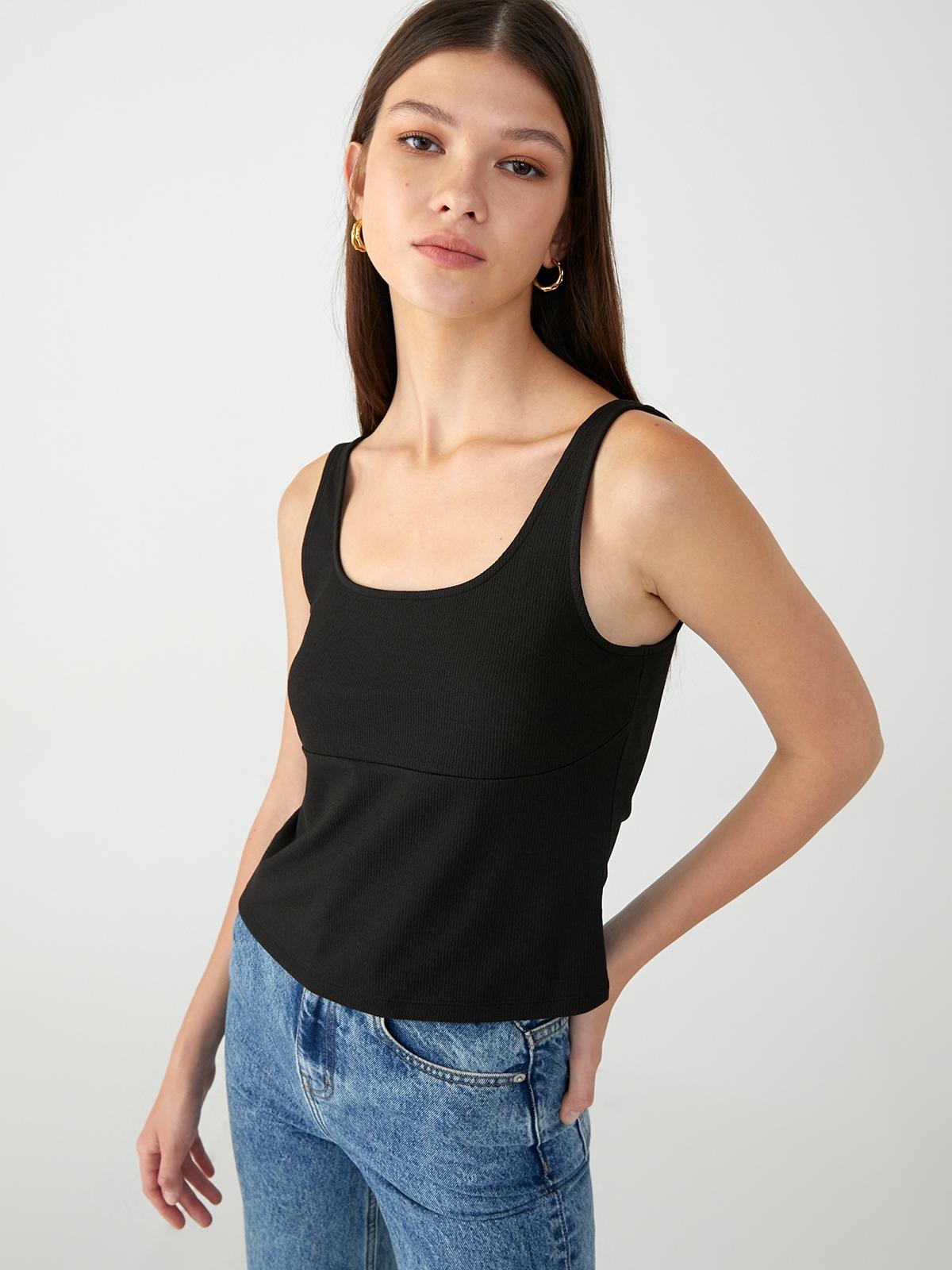 Ribbed U-Neckline Tank Top - Black
