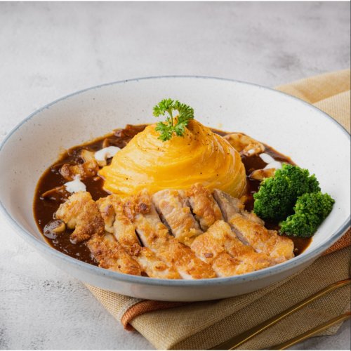 Enjoy 25% off Chicken Steak Omurice!